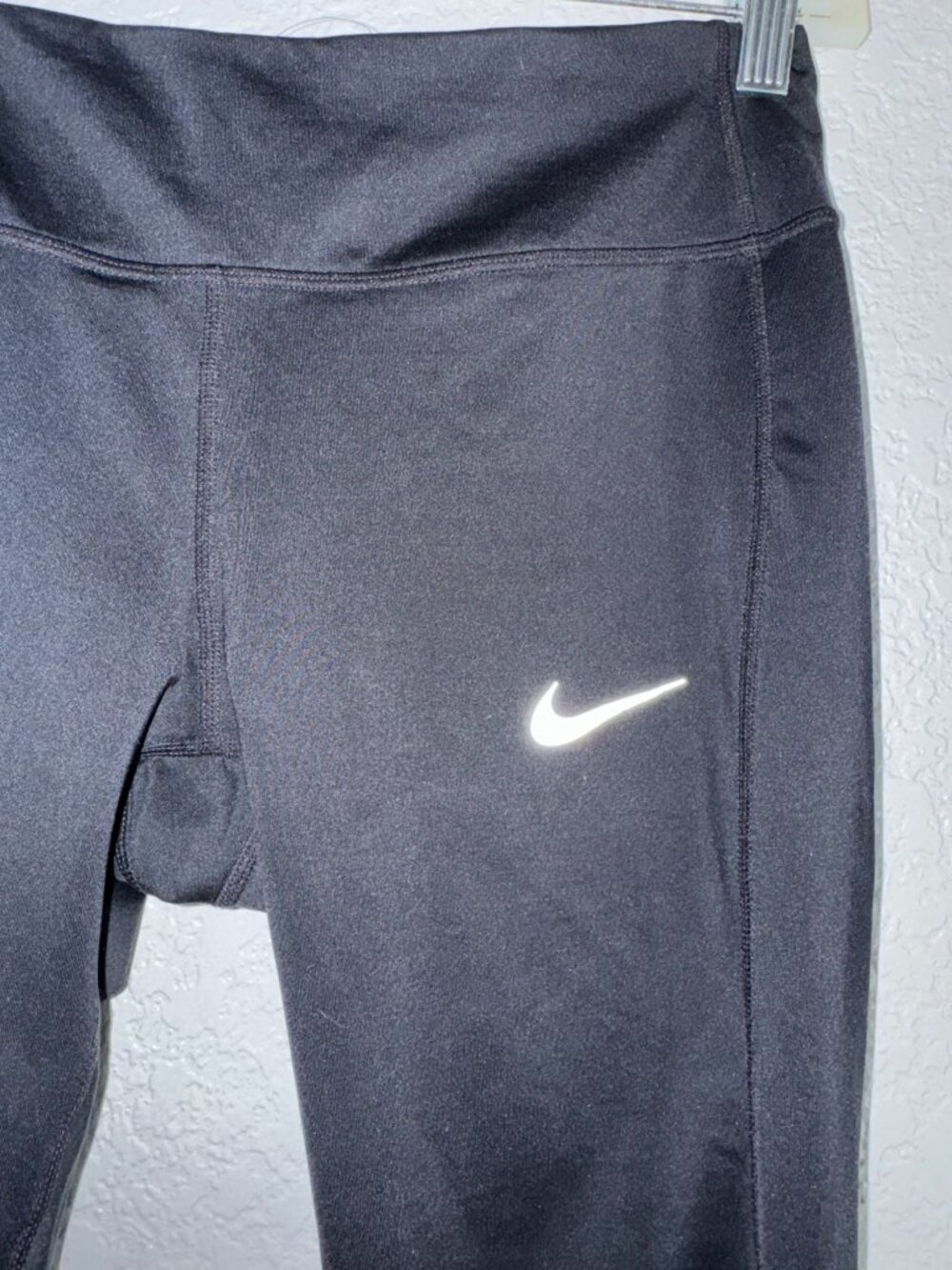 Nike Dri-Fit Black Activewear Leggings L Polyester/Spandex Mesh Panels Womens - Picture 6 of 12